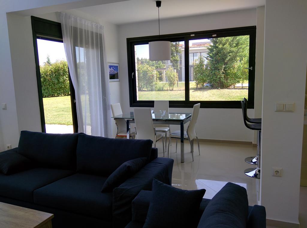 Sunny Sani Luxury Villas ห้อง รูปภาพ